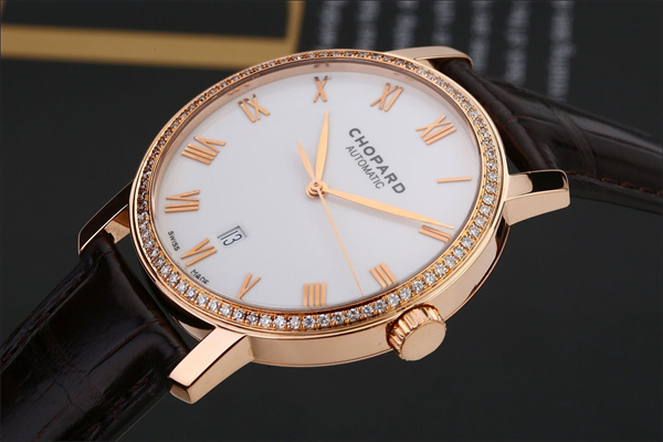 蕭邦腕表表帶掉色處理技巧盤點(diǎn)（延長腕表壽命的小秘訣）（圖）